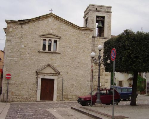 Chiesa Santa Maria Venosa 10